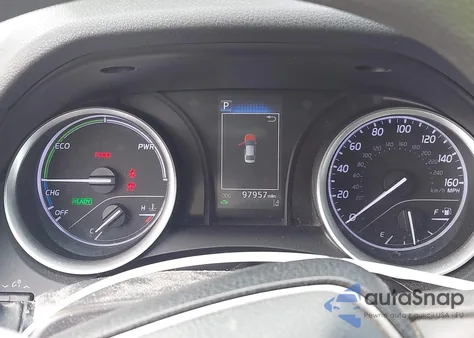 2021 Toyota Camry Le Hybrid z USA, uszkodzony, nr VIN 4T1C31AK3MU554394